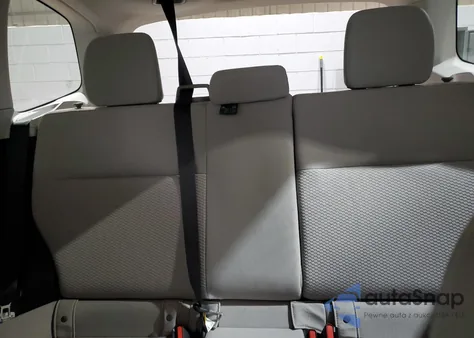 2014 Subaru Forester 2.5I из США, поврежденный, VIN JF2SJAAC2EH477608